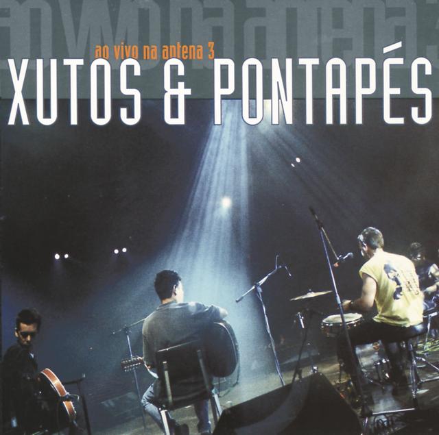 Album cover art for Ao Vivo Na Antena 3