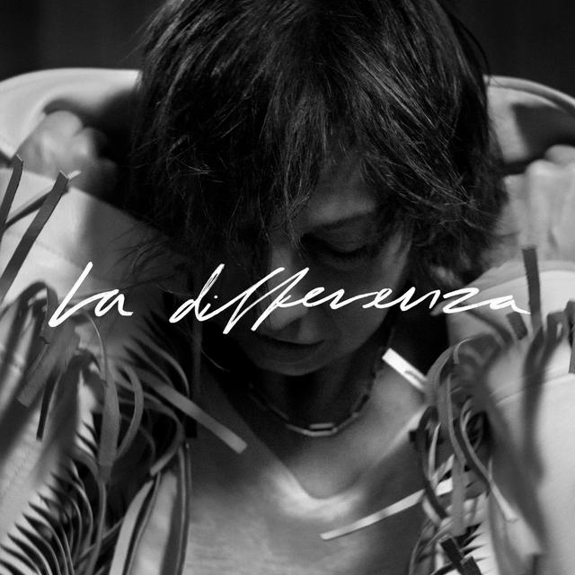 Album cover art for La Differenza