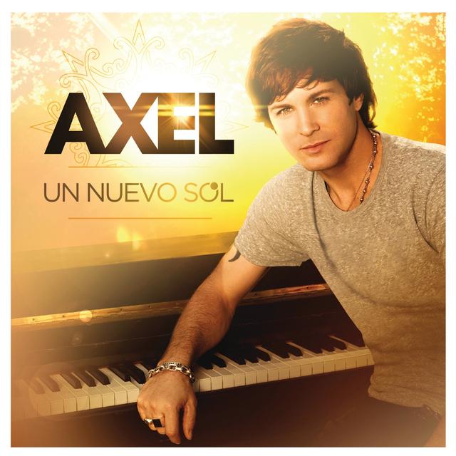 Album cover art for Un Nuevo Sol