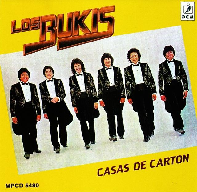 Album cover art for Casas de Cartón