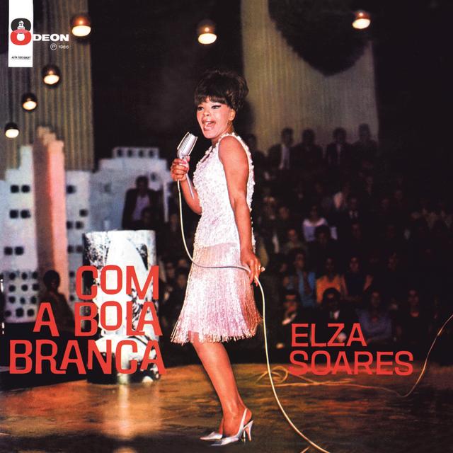 Album cover art for Com a Bola Branca