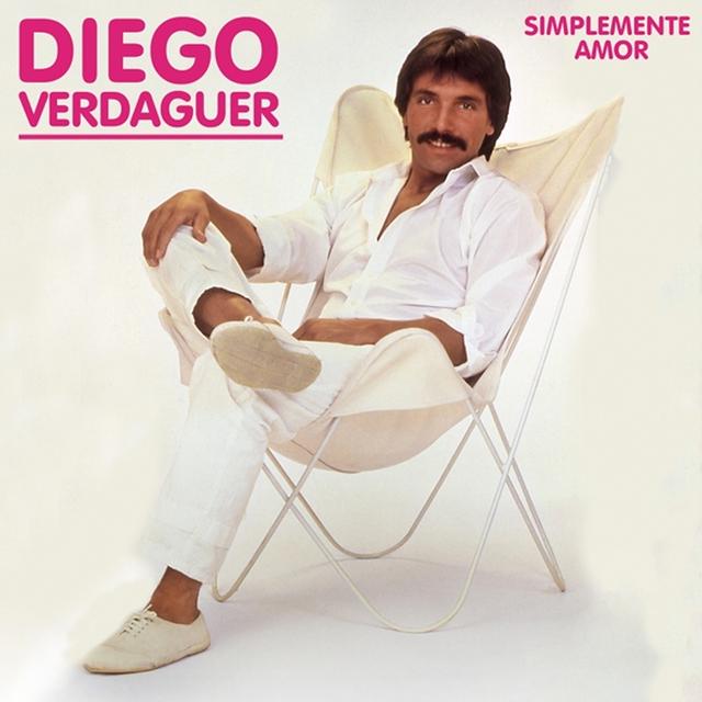 Album cover art for Simplemente Amor