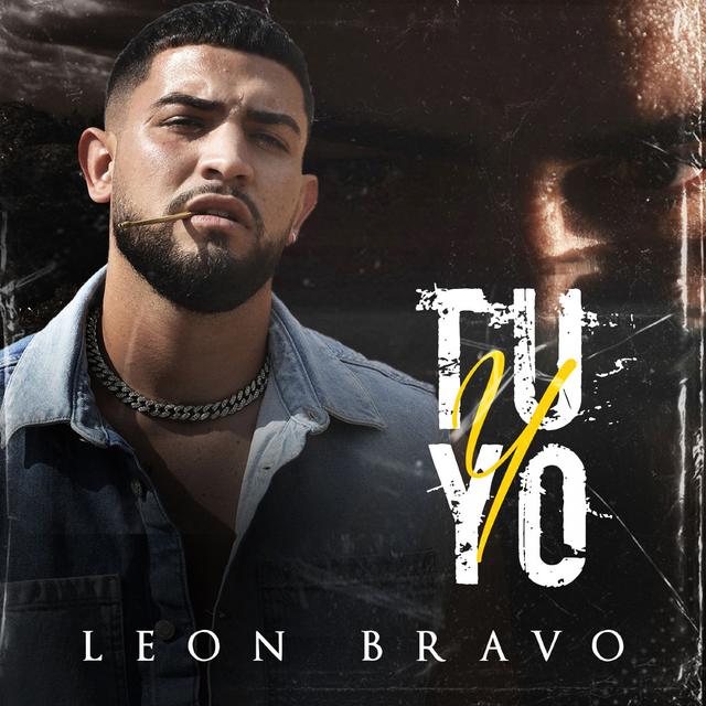 Album cover art for Tú y Yo