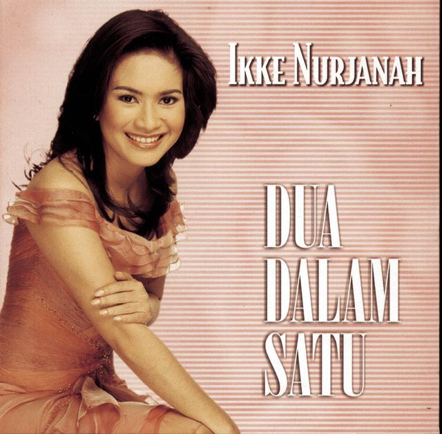 Album cover art for Dua Dalam Satu